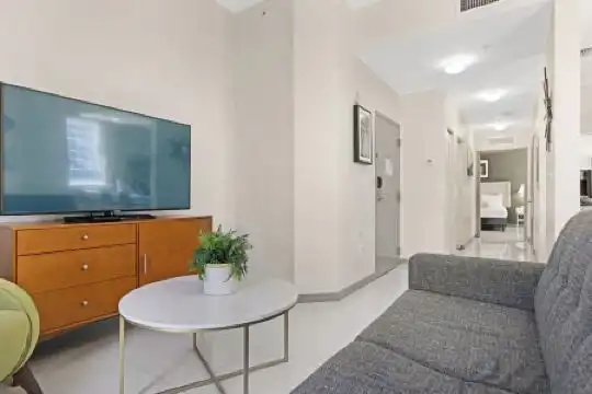 Habitat Brickell I Sextant - 155