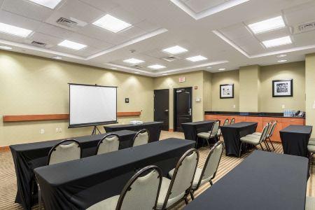 SpringHill Suites by Marriott Orlando Lake Buena Vista South - 7