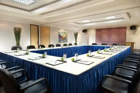 Somerset International Building - 9