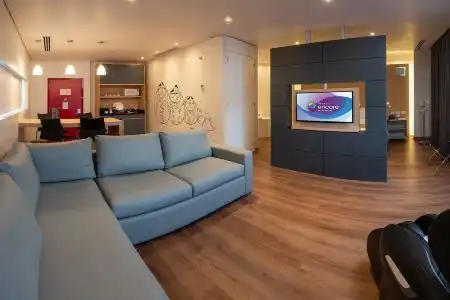 Ramada Encore by Wyndham Queretaro - 76