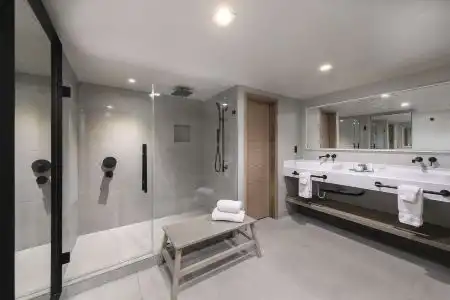 La Jolla Cove Suites - 29