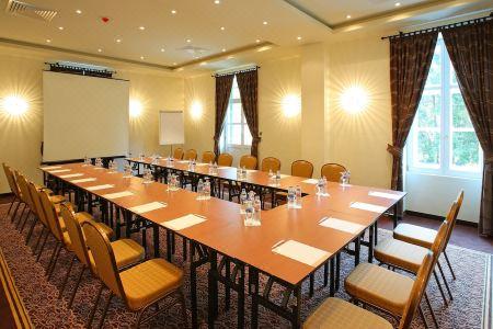 Ipoly Boutique Rooms & Suites - 6