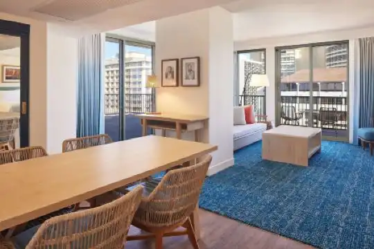 Outrigger Reef Waikiki Beach Resort - 217