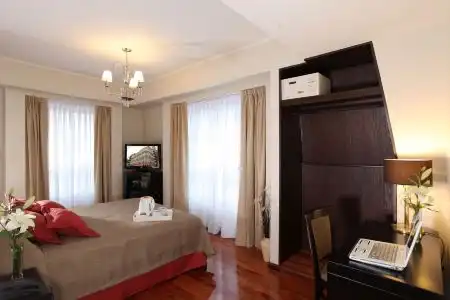 Europlaza & Suites - 0
