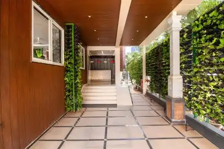 The Liverpools, Marathahalli, Outer Ring Road - 4