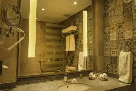 Safir - 31