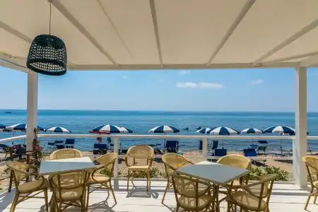 Saline - 7