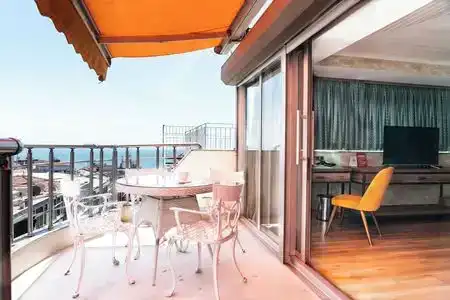 Castle Franco Suites - 32