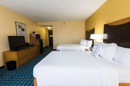 Fairfield by Marriott - 13