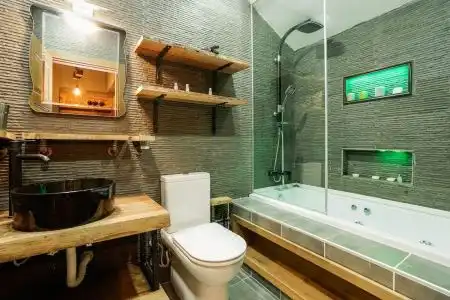 Cube Suites - 52