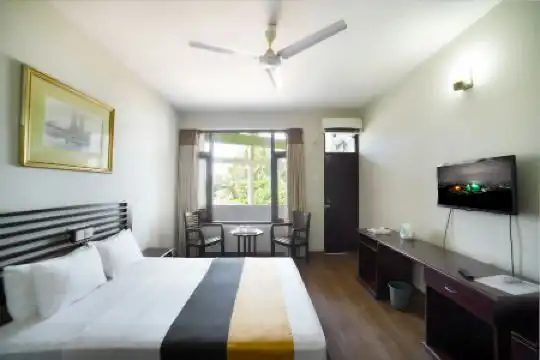 OYO 328 Machan Lanka - 33