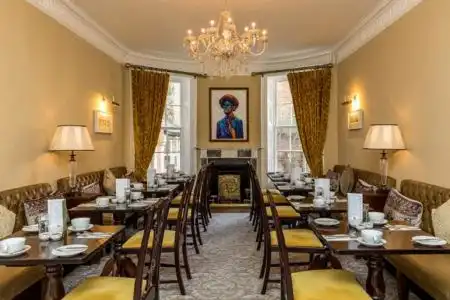 Stauntons on the Green - 3