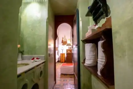 Riad Kaiss By Anika - 172