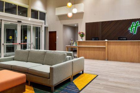 Holiday Inn & Suites Orlando International Drive South, An Ihg - 2