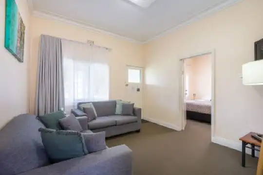 Albany Holiday Units - 15