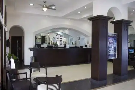 Beverly Hills Suites - Excels & Resorts - 3