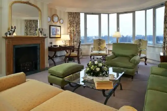 Cheval Thorney Court at Hyde Park - 106
