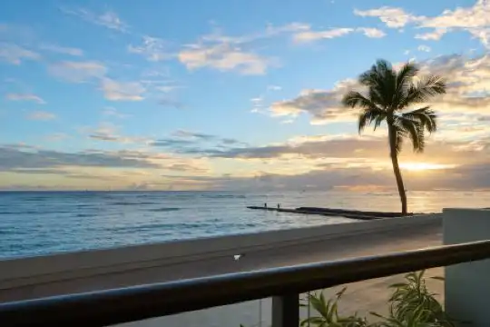 Outrigger Reef Waikiki Beach Resort - 185