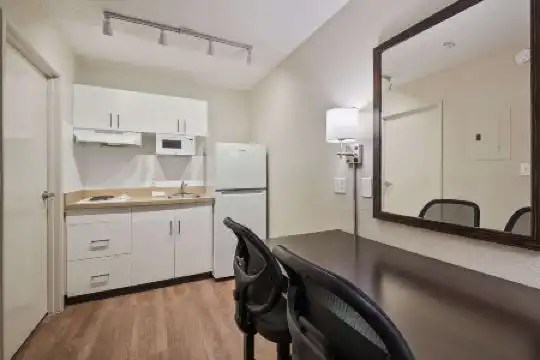 Extended Stay America Suites - Miami - Airport - Blue Lagoon - 28