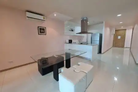The Baycliff Residences - 25