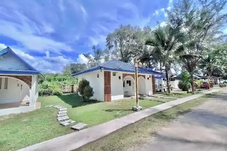 p.a.n. Beach Bungalows - 5