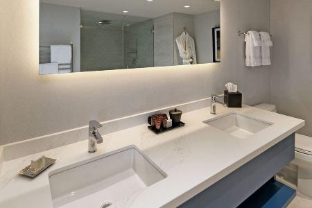 La Jolla Cove Suites - 71