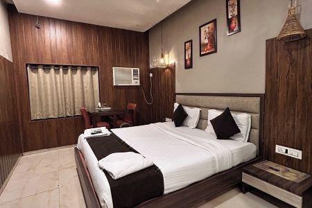 Merakee - Near Dahisar Mira Road Mumbai - 11