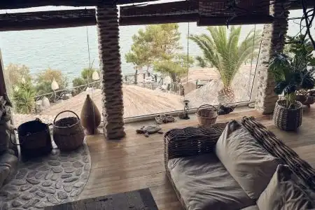 Gloria Maris Suites and Villa - 35