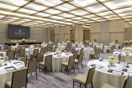 Four Seasons Bengaluru At Embassy One - 4