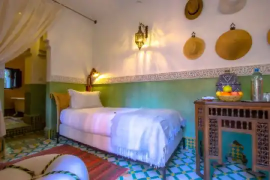 Riad Kaiss By Anika - 139