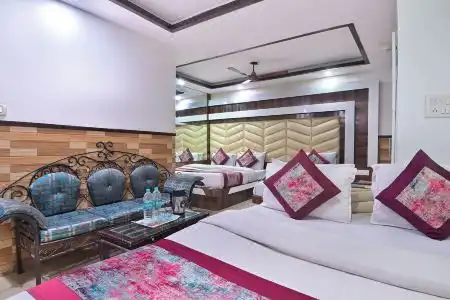 Smyle Inn - 3 minutes walk From New Delhi Railway Station