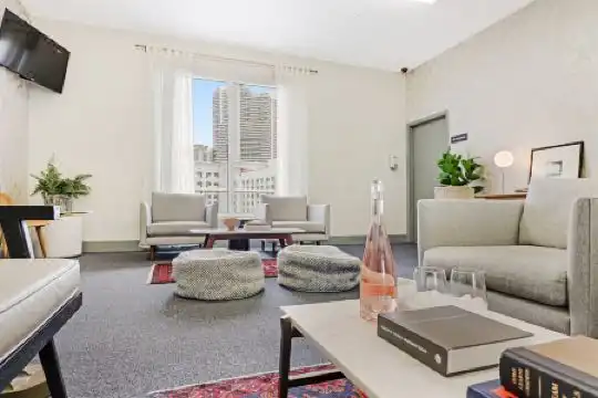 Habitat Brickell I Sextant - 202