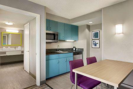 Hampton Inn & Suites Fort Lauderdale Airport - 120
