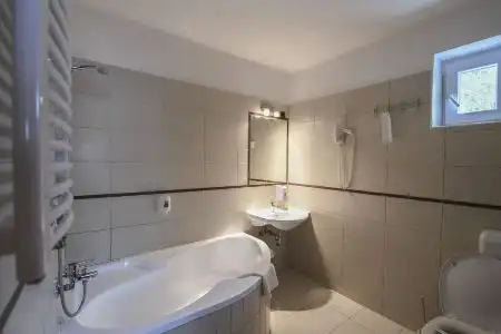 Korona Wellness, Rendezvény és Borszálloda - 27