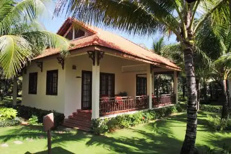 Golden Coast Resort & Spa - 23