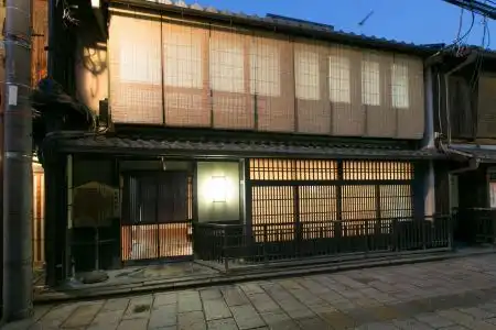 Gion Yoshiima - 9