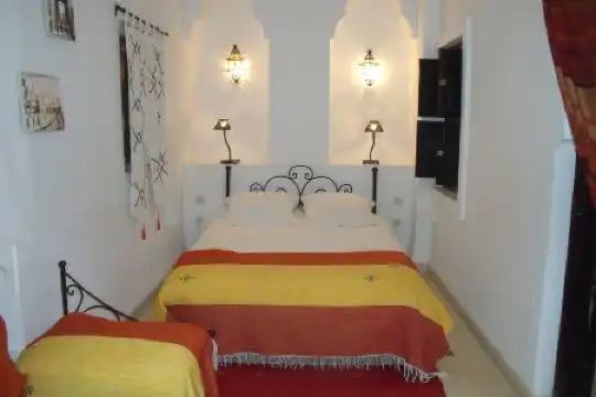 Riad Ailen - 14