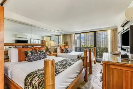 Castle Bamboo Waikiki - 30