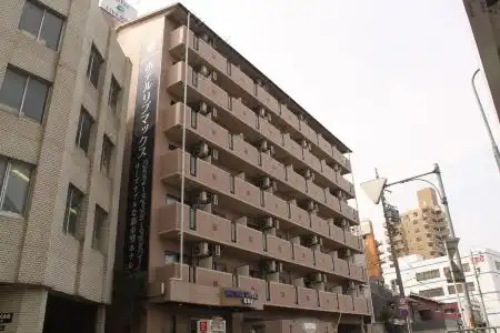 Livemax Nagoya - 8