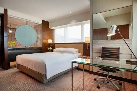 Courtyard by Marriott - 4