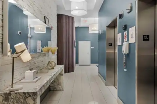 Habitat Brickell I Sextant - 194