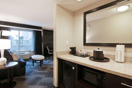 Hampton Inn & Suites Downtown/Seattle - 11