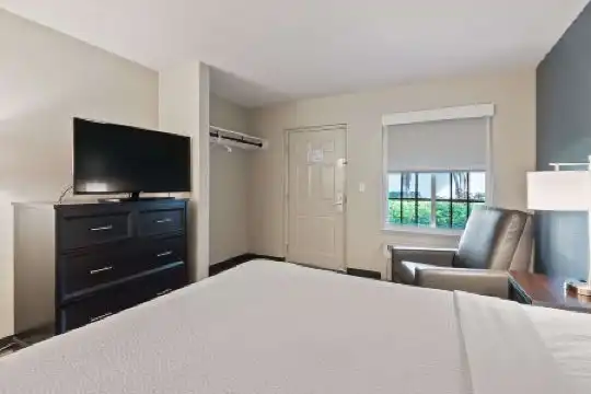 Extended Stay America Suites - Miami - Airport - Blue Lagoon - 35