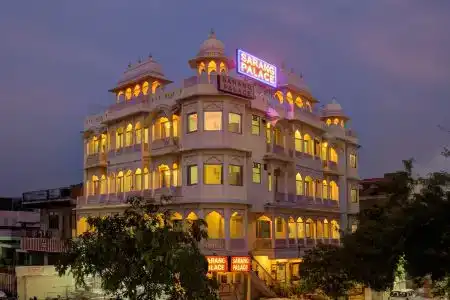 Sarang Palace - Boutique Stays & Candlelight Dining - 1