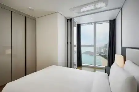 Grand Lct Residence - 192