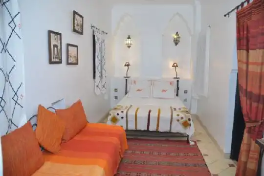 Riad Ailen - 11