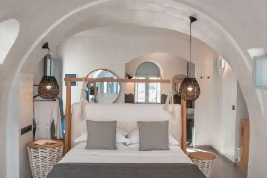 Almyra Oia Suites - 72