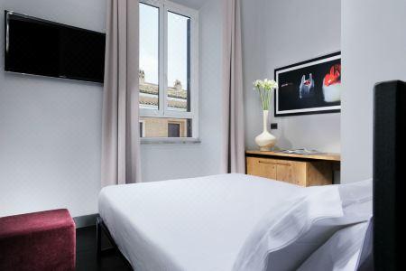 Gemini Suites Navona - 50