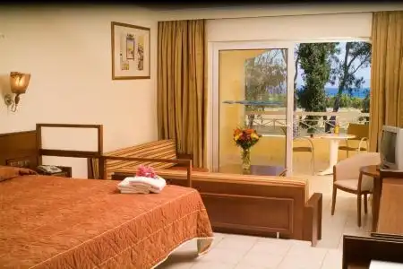 Kipriotis Maris Suites - 40