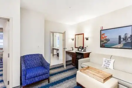Wyndham La Belle Maison - 56